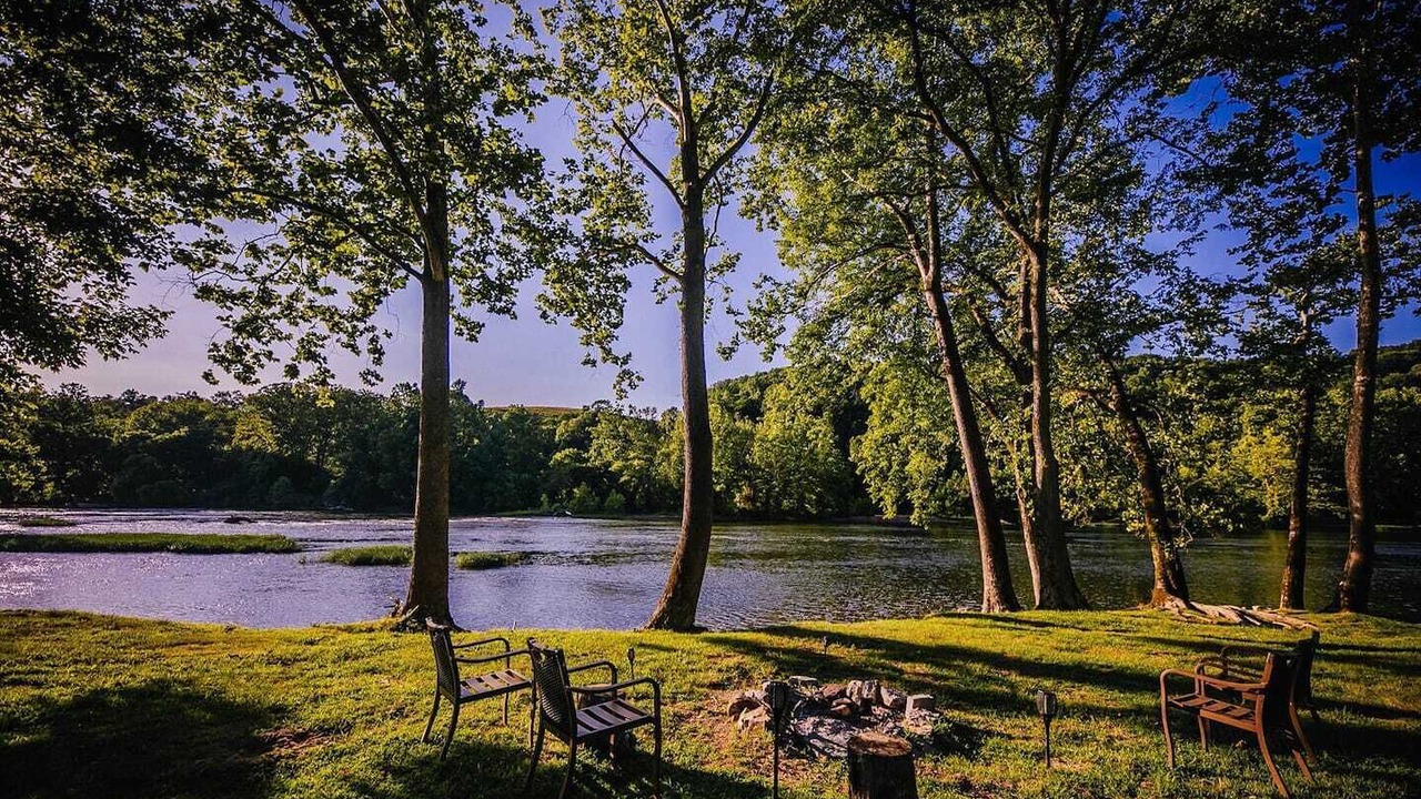Photo of Others in Hiwassee