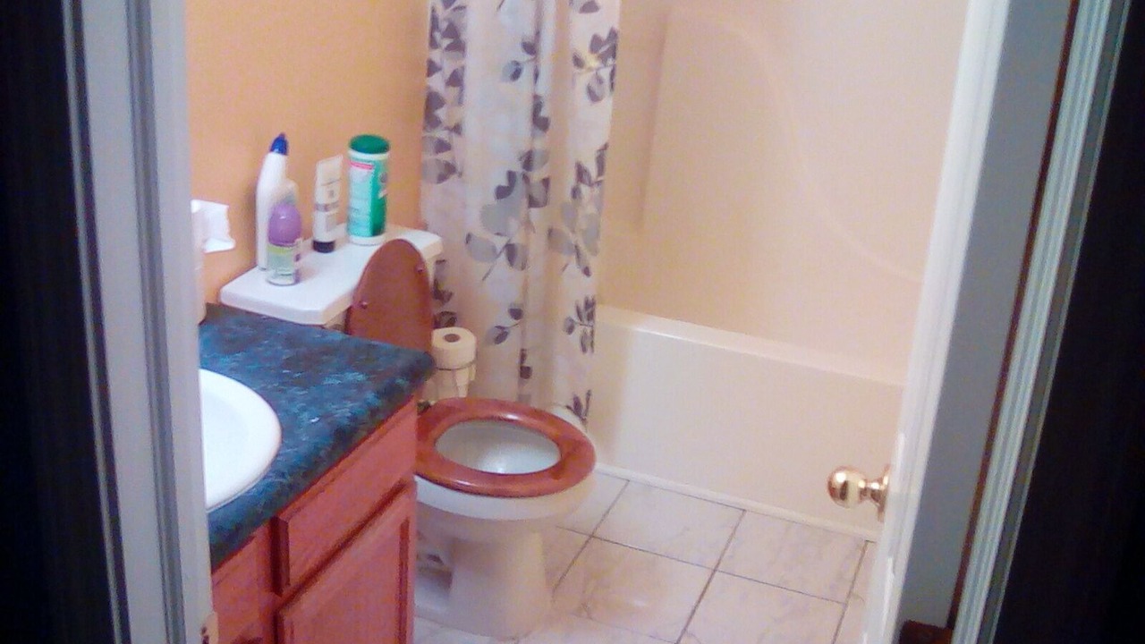 Photo of Bathroom in Pike