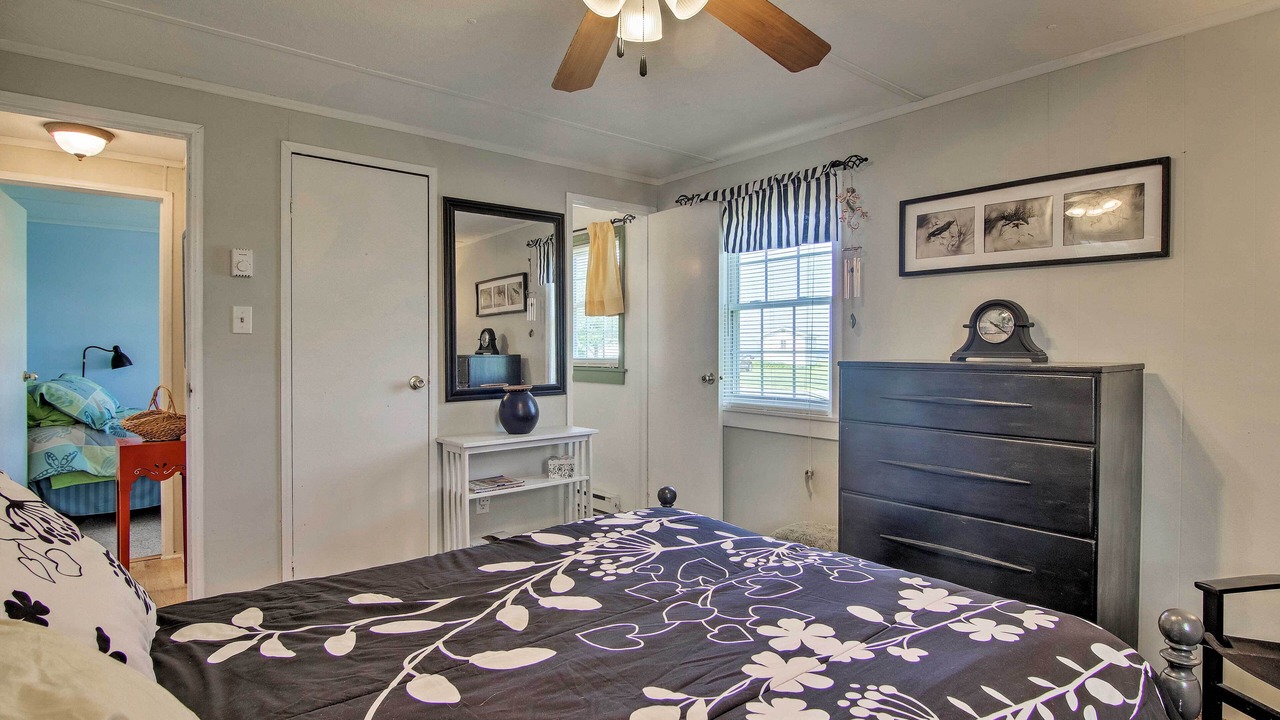 Photo of Bedroom in Davis Wharf