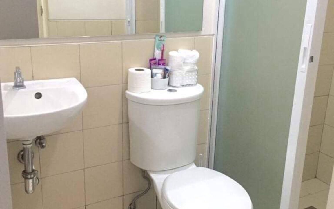 Photo of Bathroom in Poblacion District
