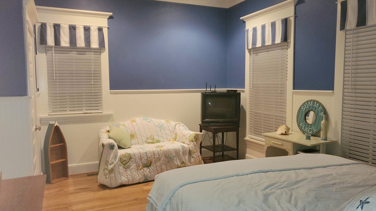 Photo of Bathroom in White Stone