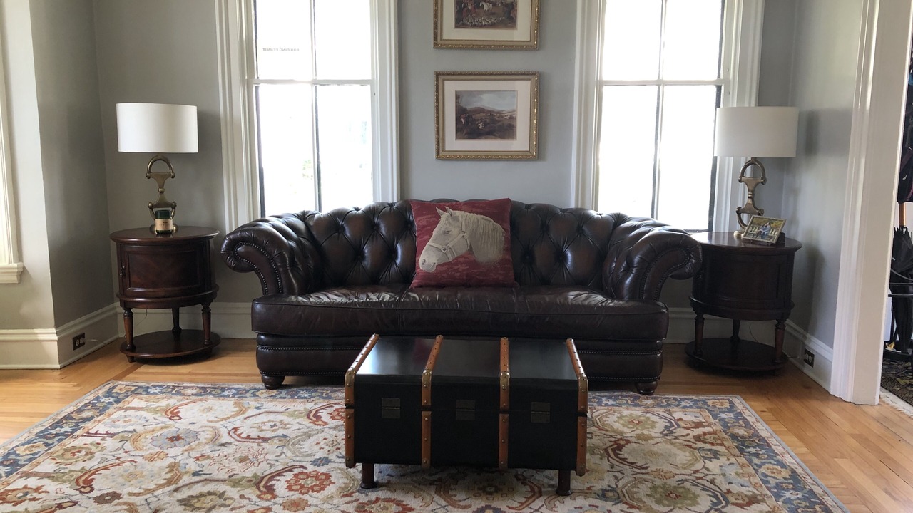 Photo of Livingroom in Saratoga Springs