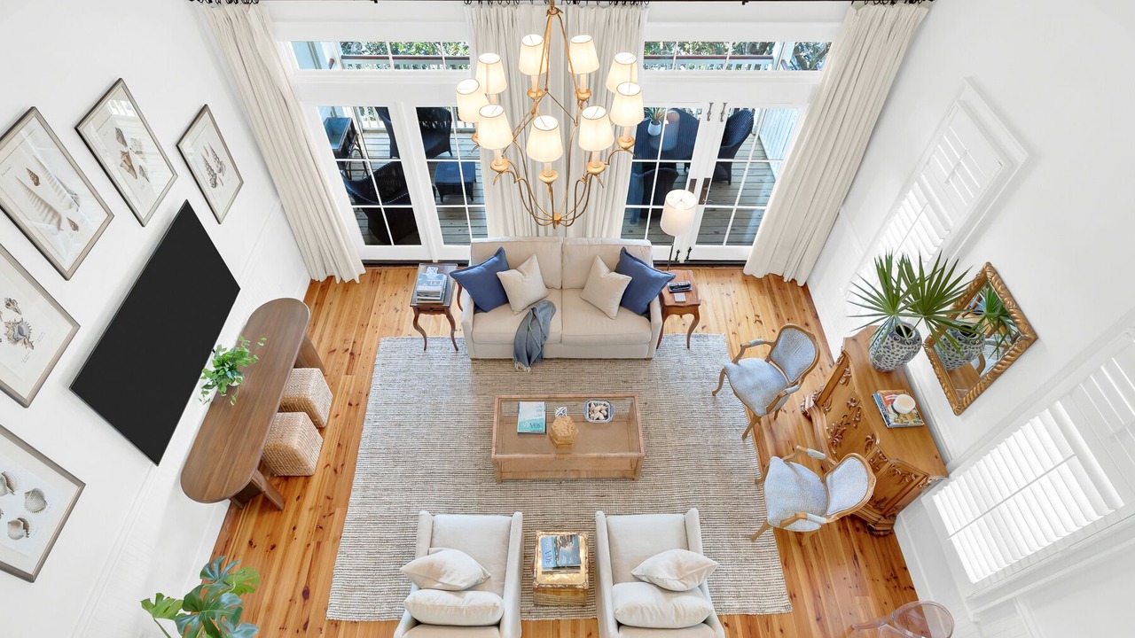 Photo of Livingroom in Beach District