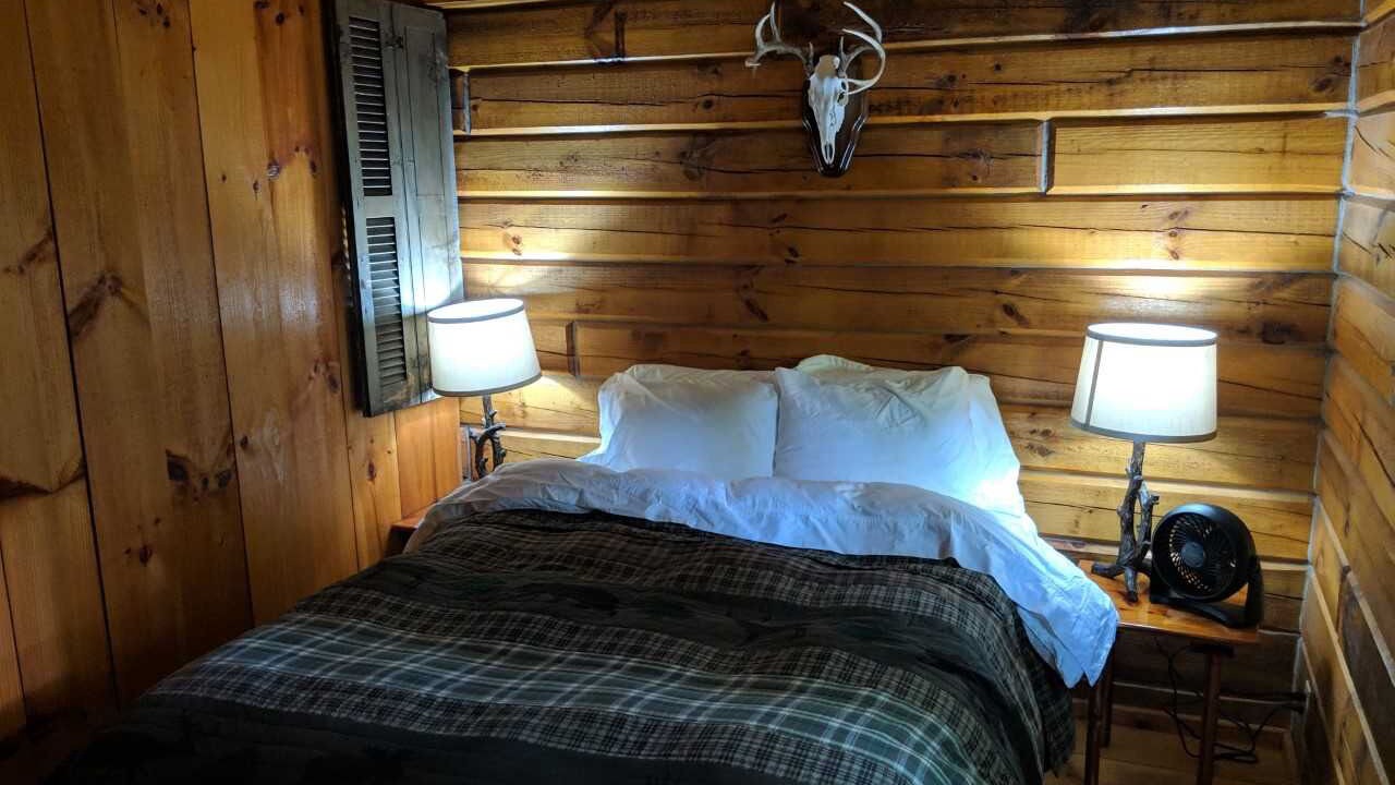 Photo of Bedroom in Mauckport