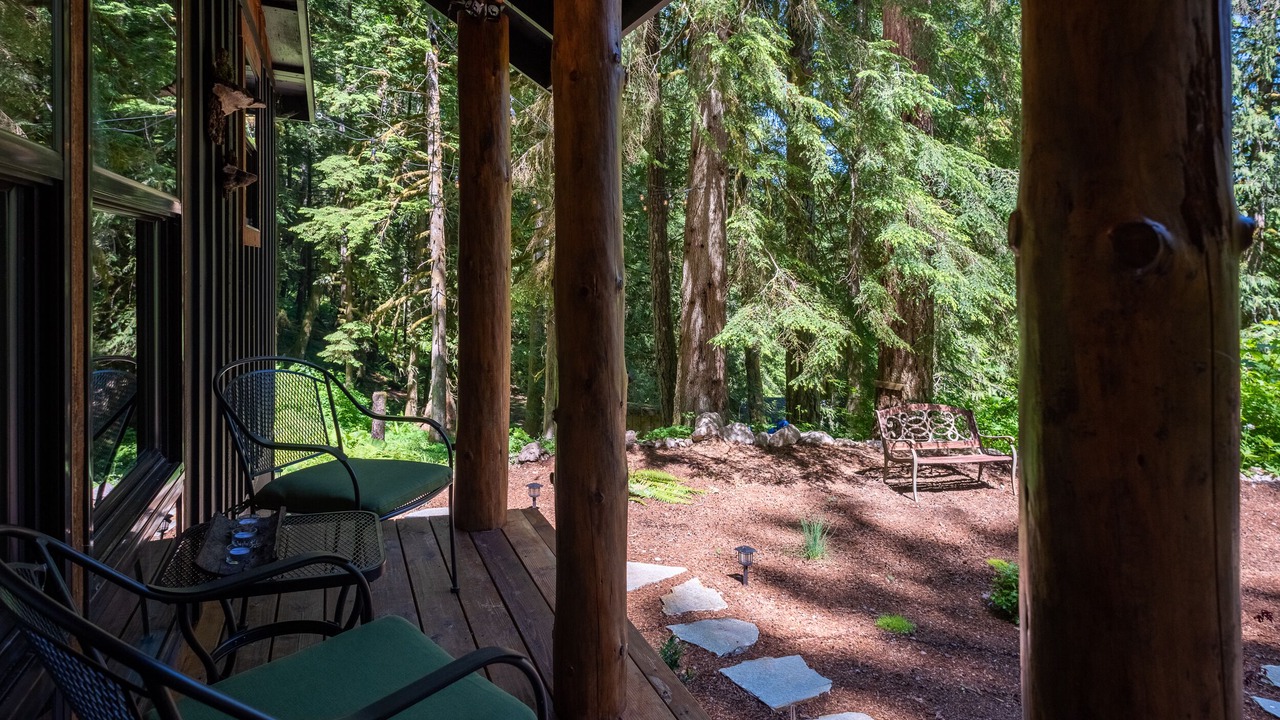 Photo of Patio Balcony in Marmot