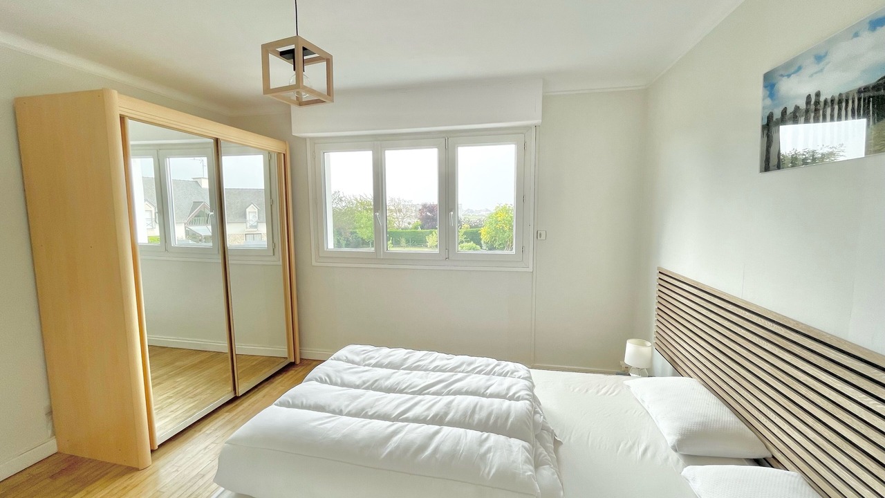 Photo of Bedroom in Langueux