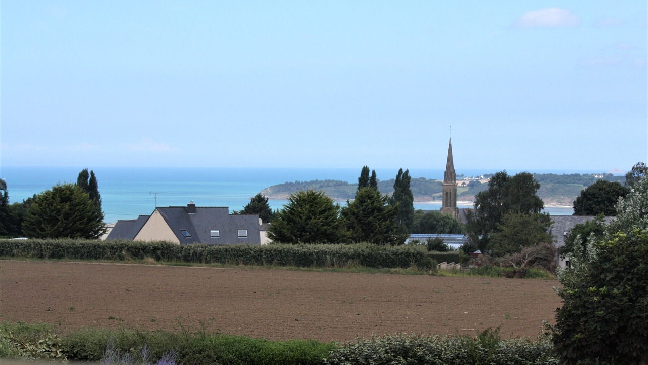 Photo of Others in Langueux