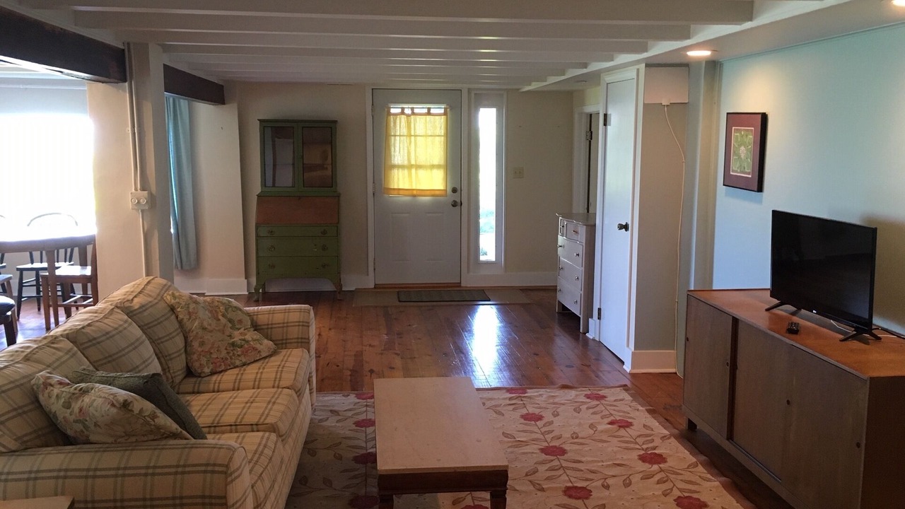 Photo of Livingroom in Porter Beach