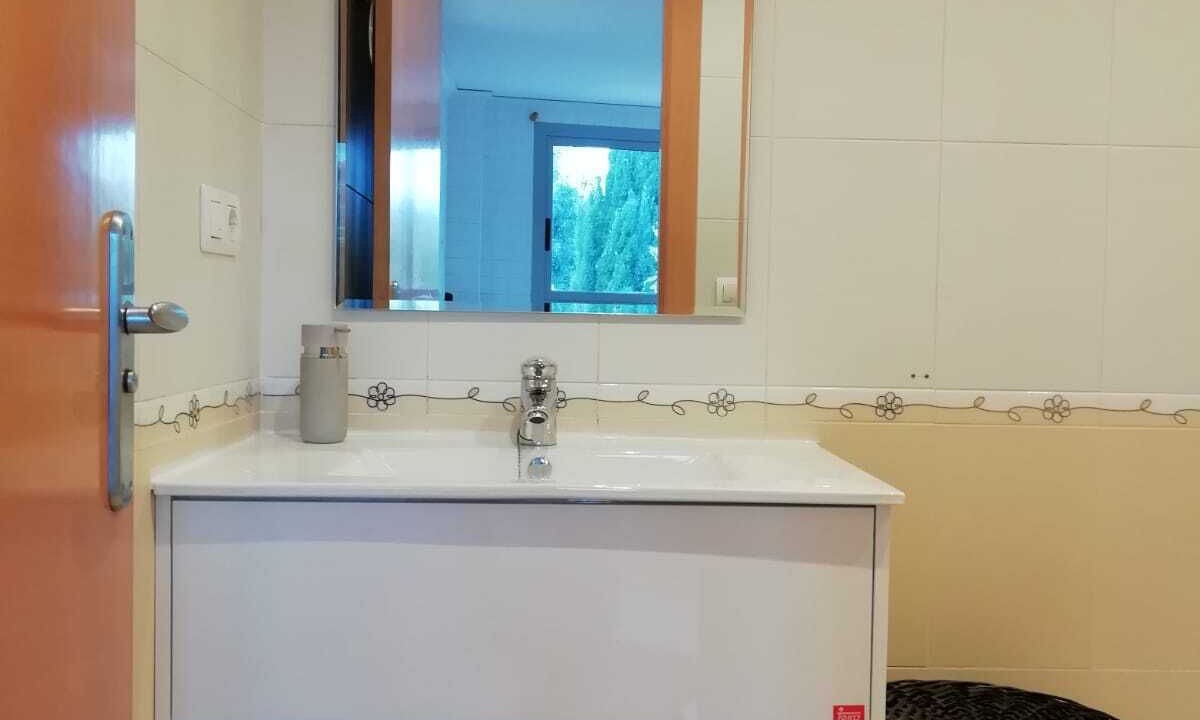 Photo of Bathroom in Faura