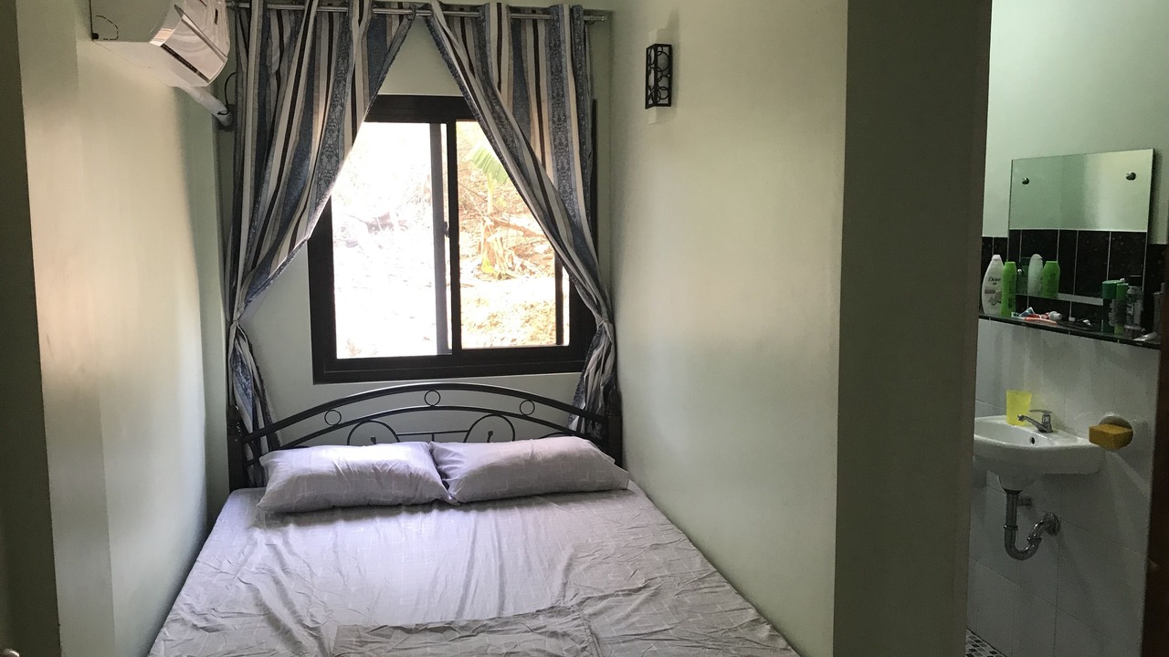 Photo of Bedroom in Puerto Galera