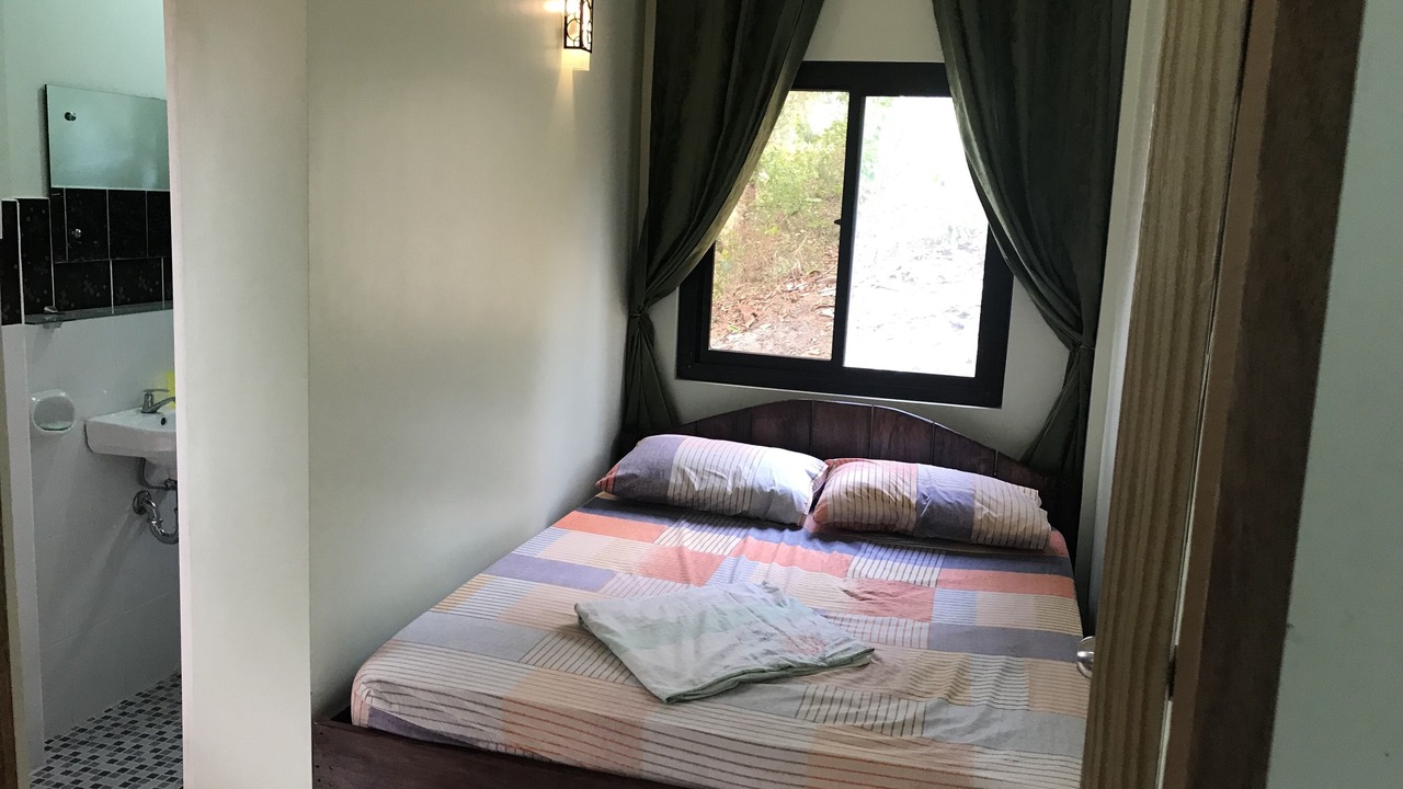Photo of Bedroom in Puerto Galera