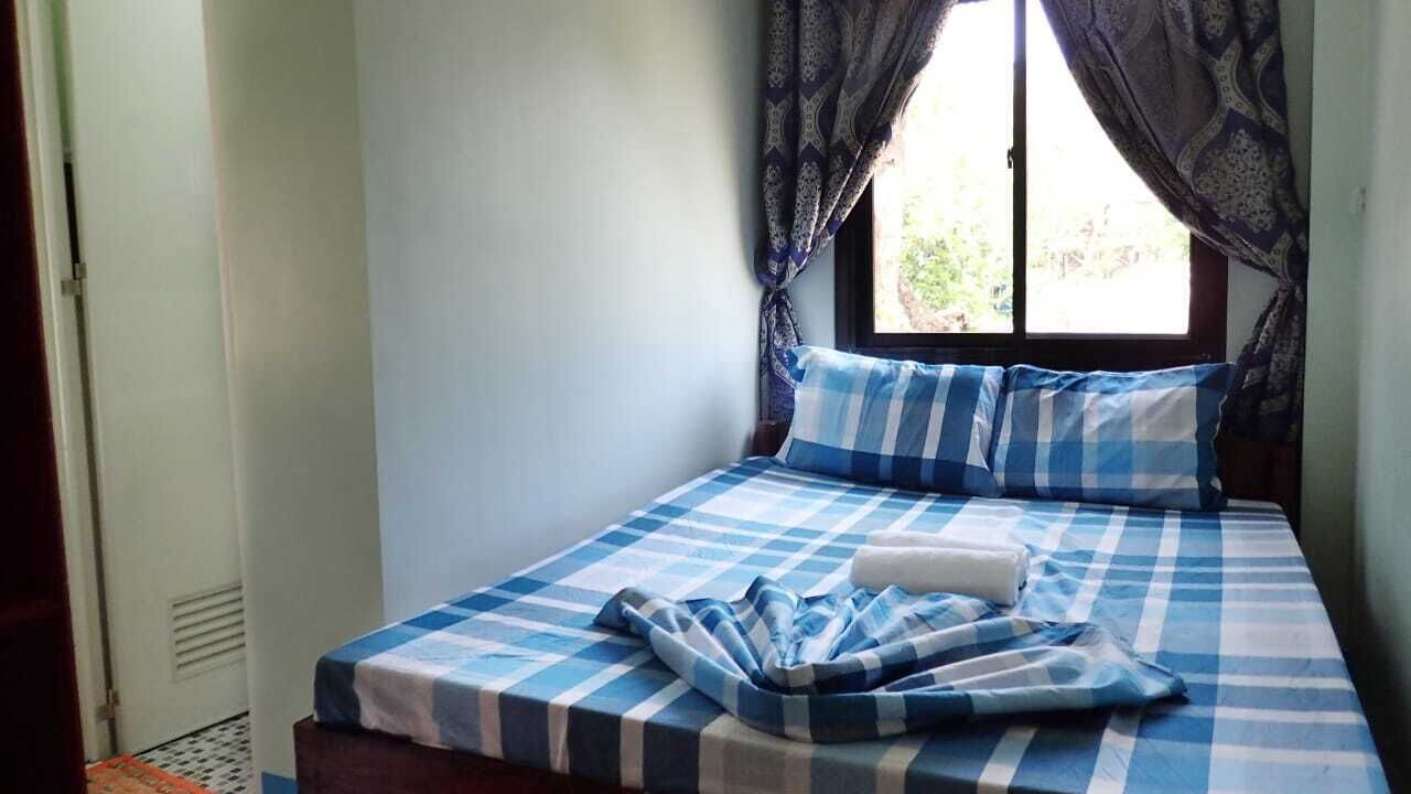 Photo of Bedroom in Puerto Galera