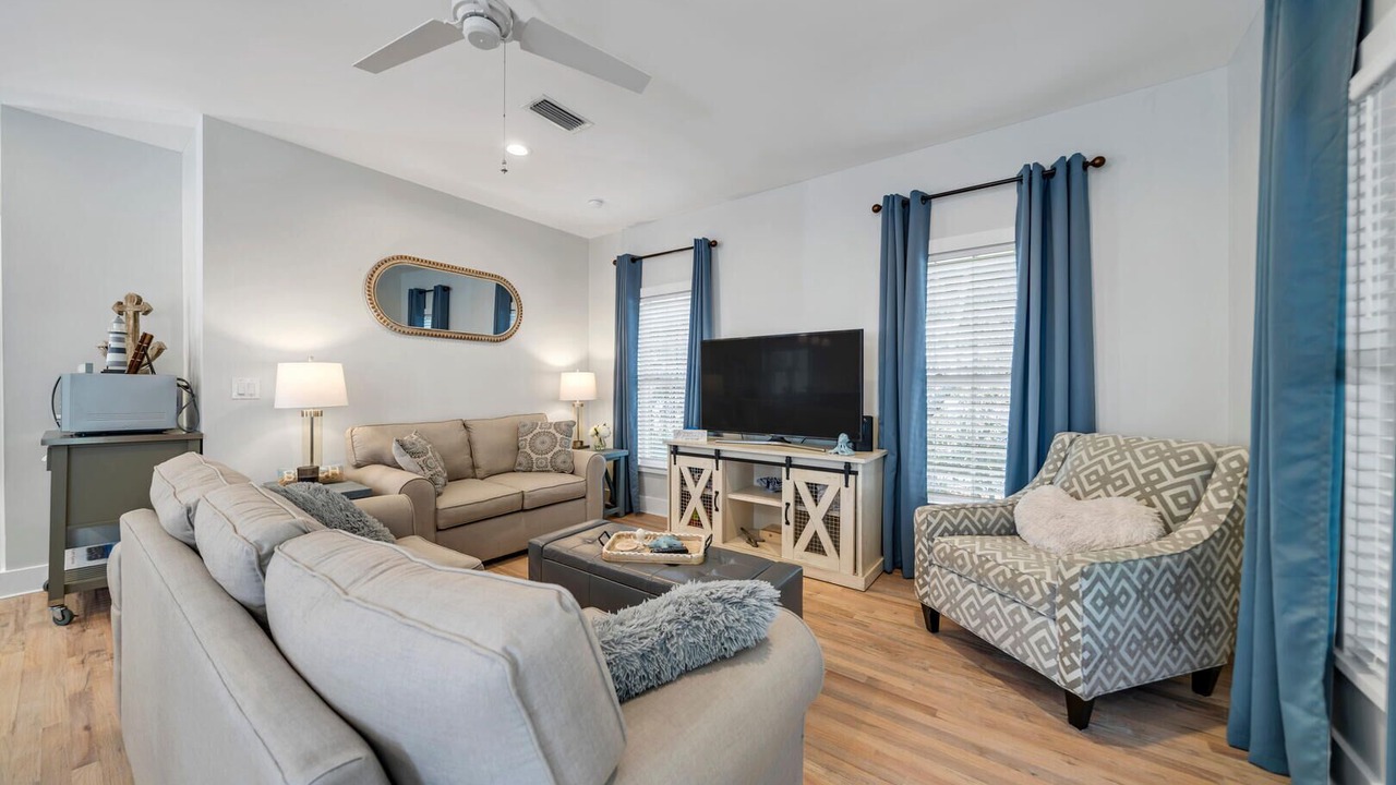 Photo of Livingroom in Seacrest