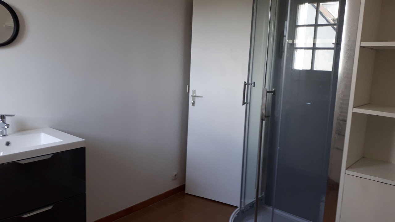 Photo of Bathroom in Louannec