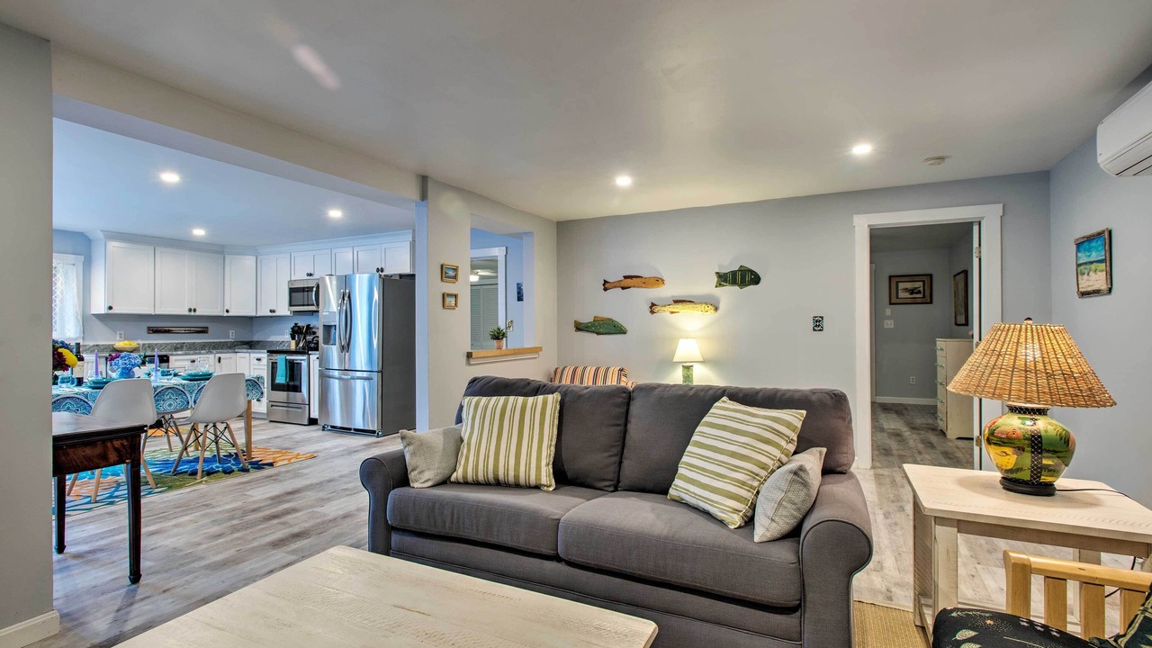 Photo of Livingroom in East Chop