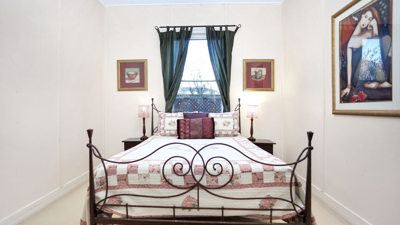 Photo of Bedroom in Tea Gardens