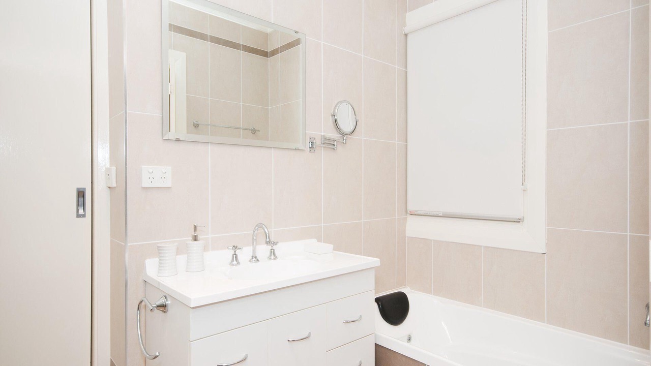 Photo of Bathroom in Tea Gardens