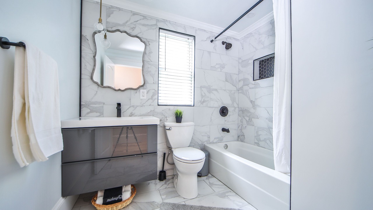 Photo of Bathroom in Upham's Corner