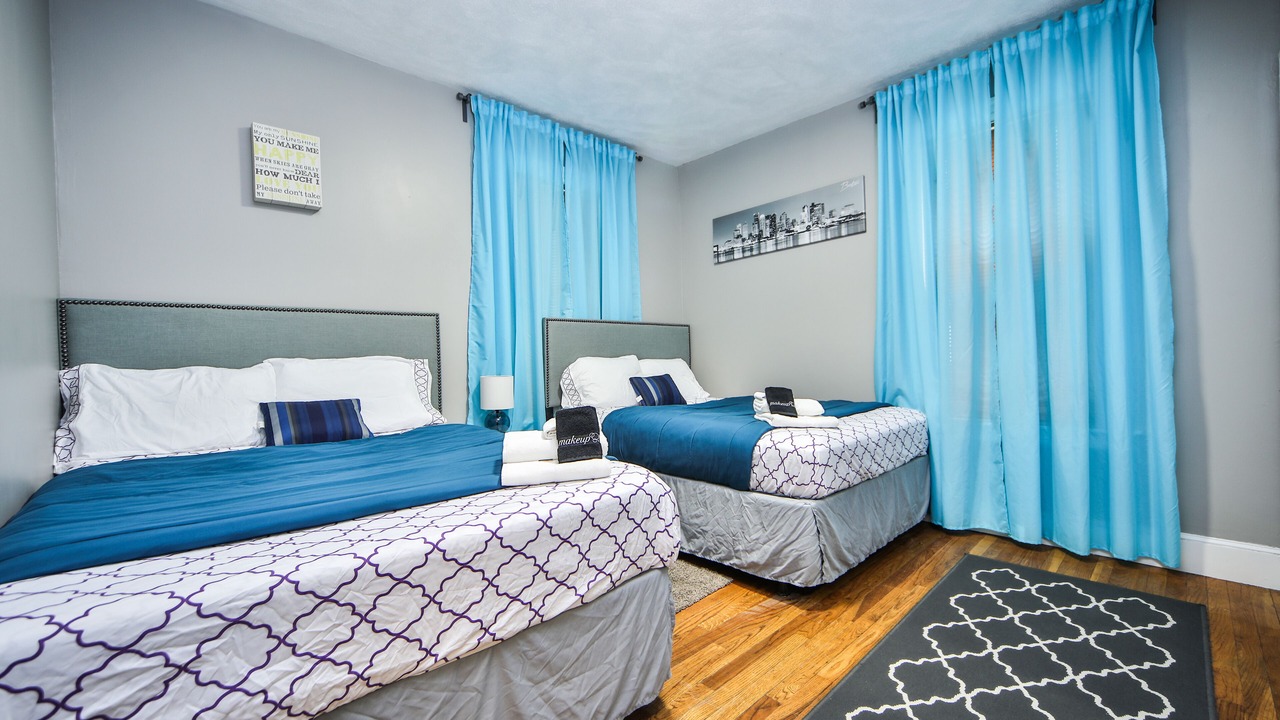Photo of Bedroom in Upham's Corner
