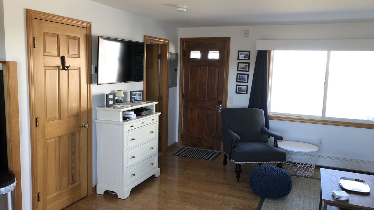 Photo of Livingroom in North Truro