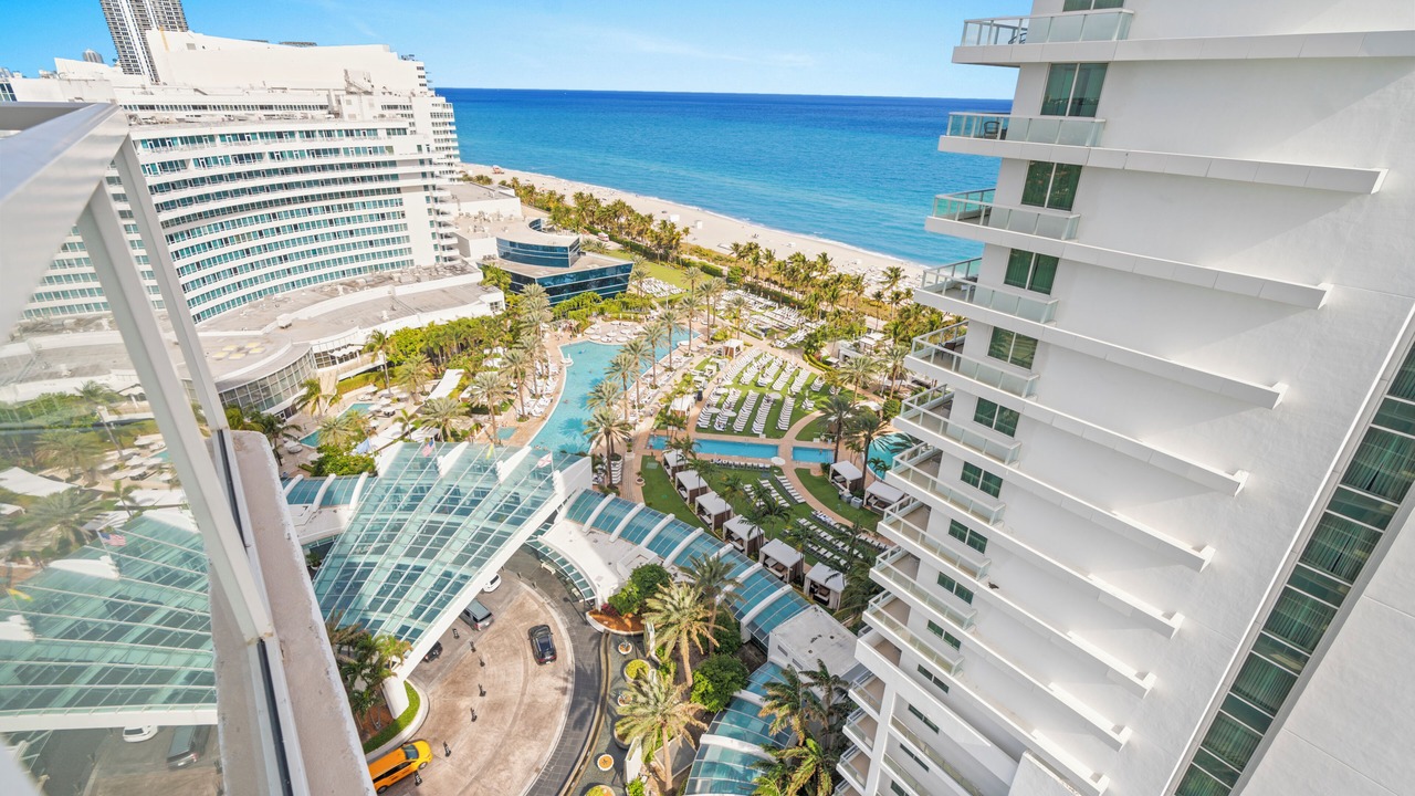 Photo of Outdoor in Mid Beach