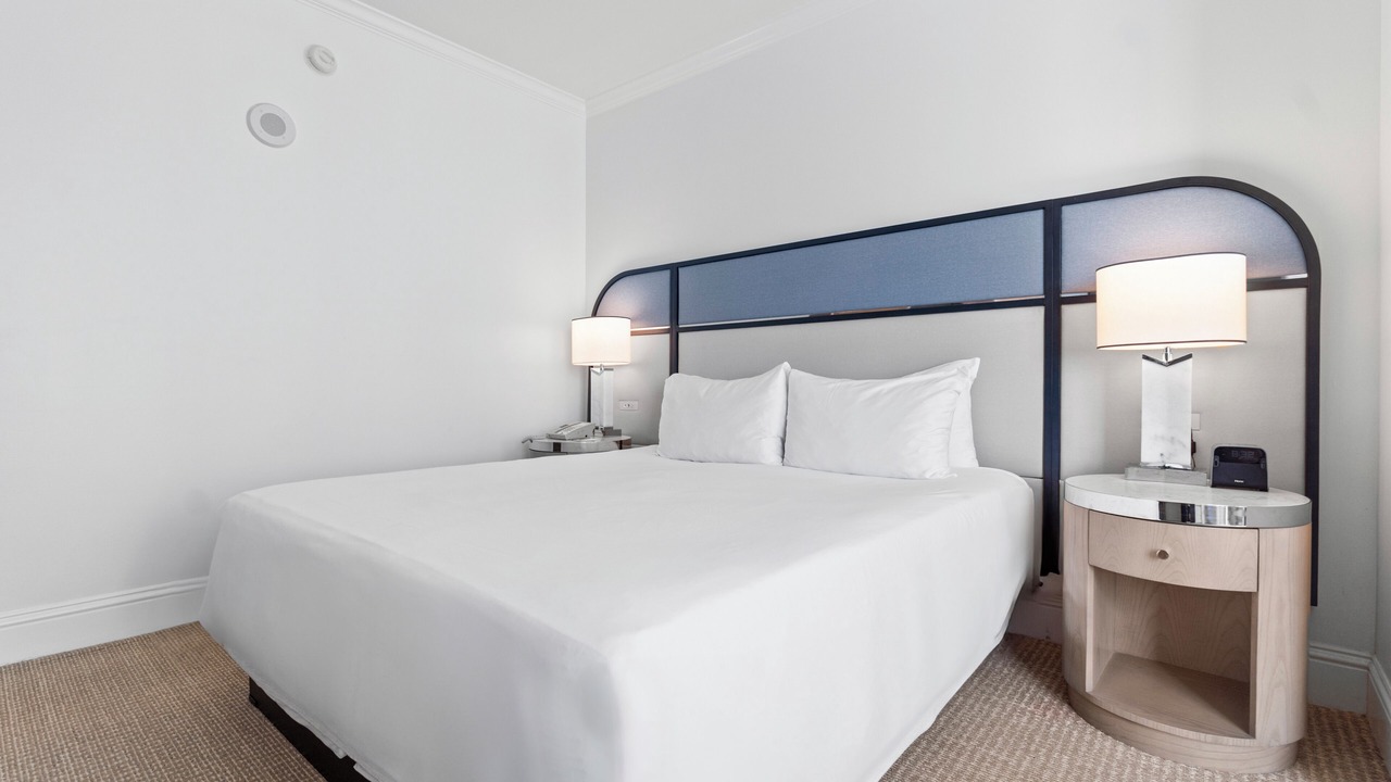 Photo of Bedroom in Mid Beach