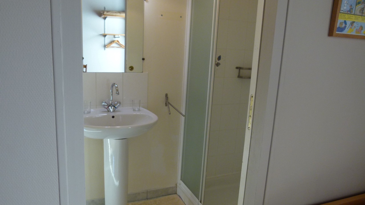 Photo of Bathroom in Hillion