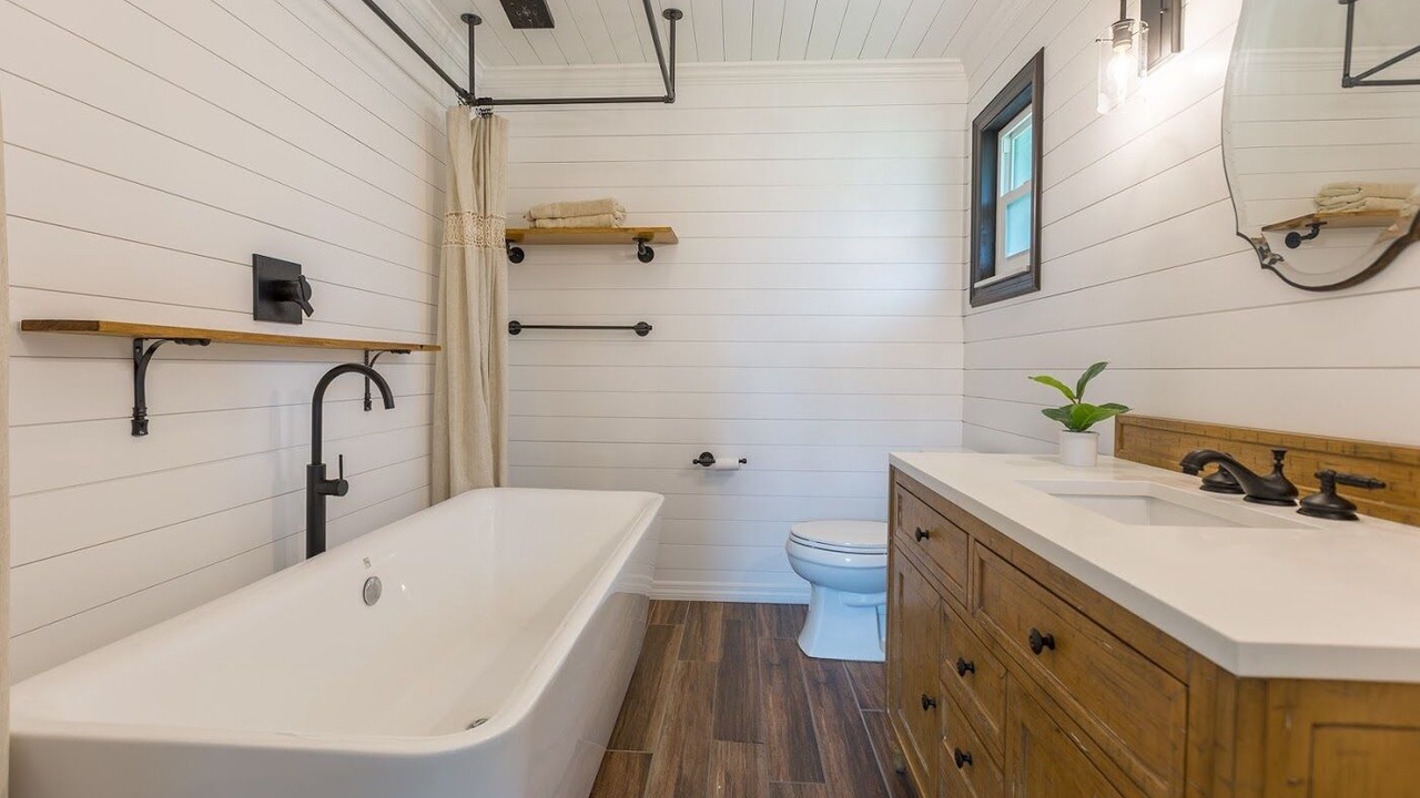 Photo of Bathroom in Jupiter Farms