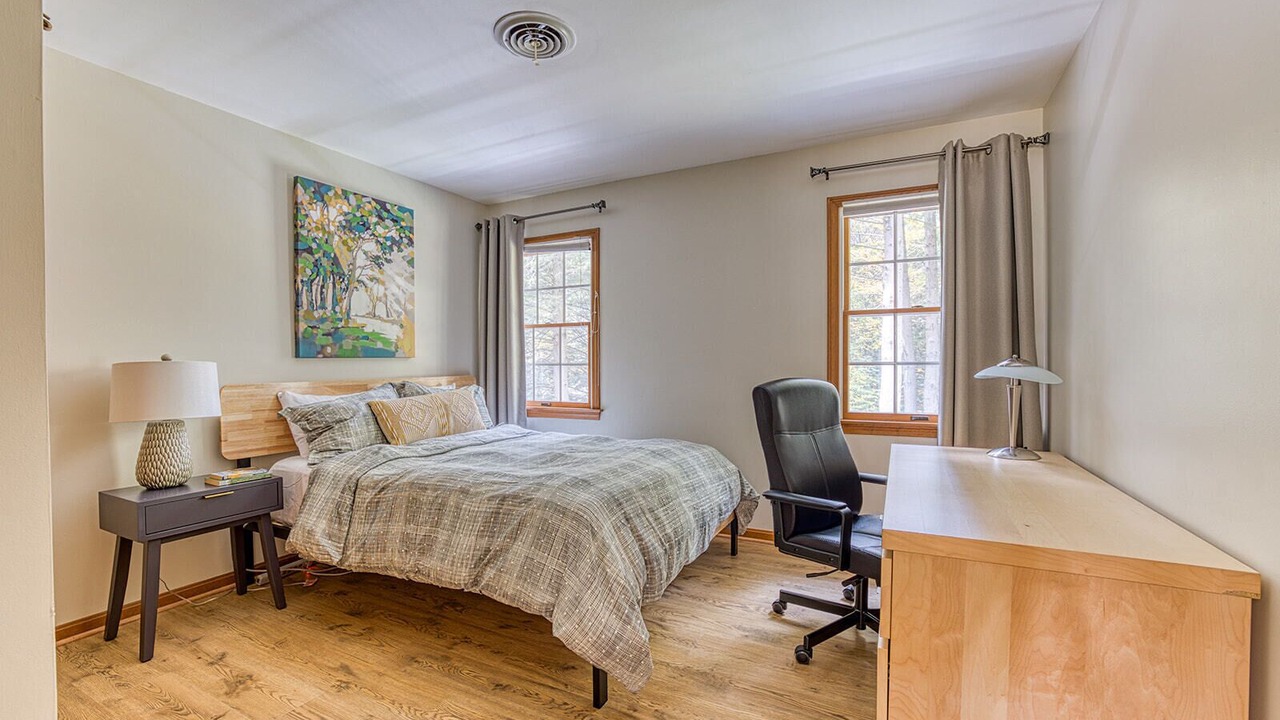 Photo of Bedroom in Pittsfield