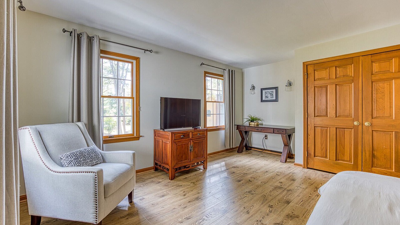 Photo of Bedroom in Pittsfield