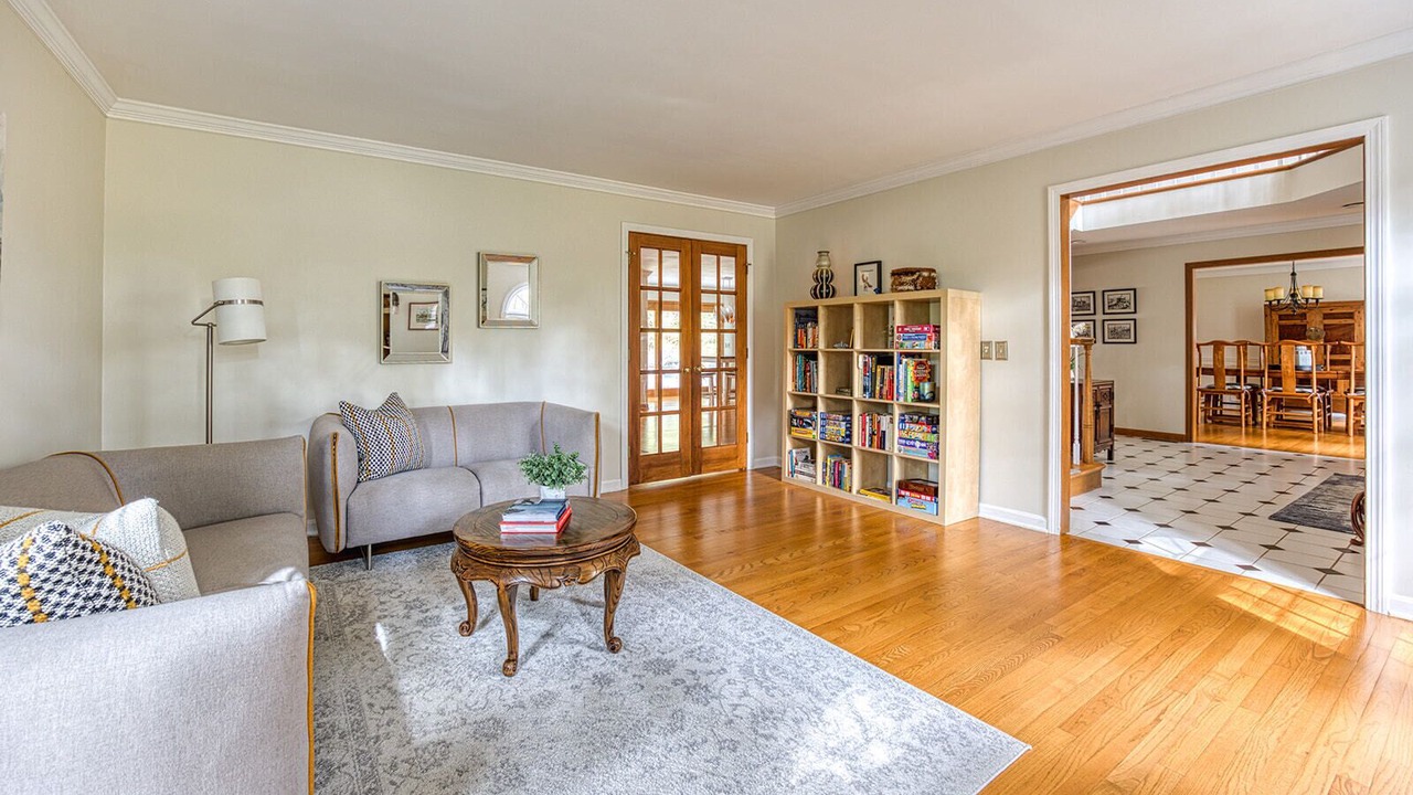 Photo of Livingroom in Pittsfield
