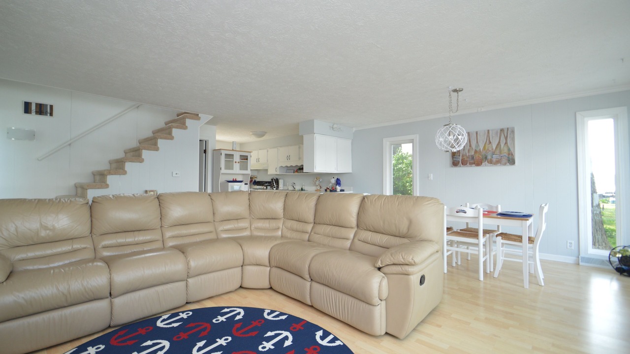 Photo of Livingroom in Edwardsburg