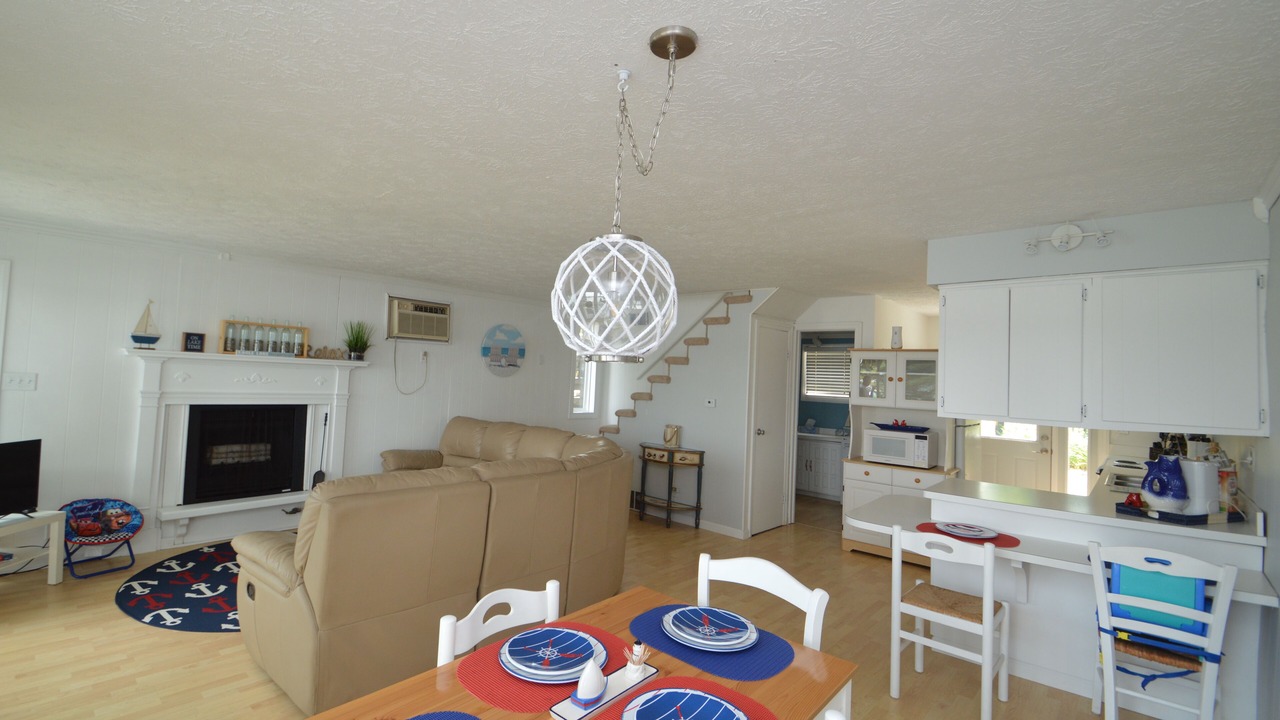 Photo of Livingroom in Edwardsburg