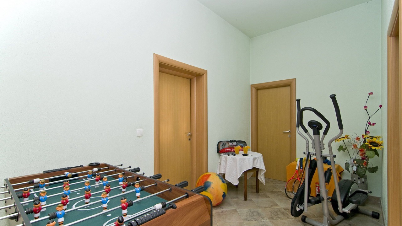Photo of Others in Zrnovnica