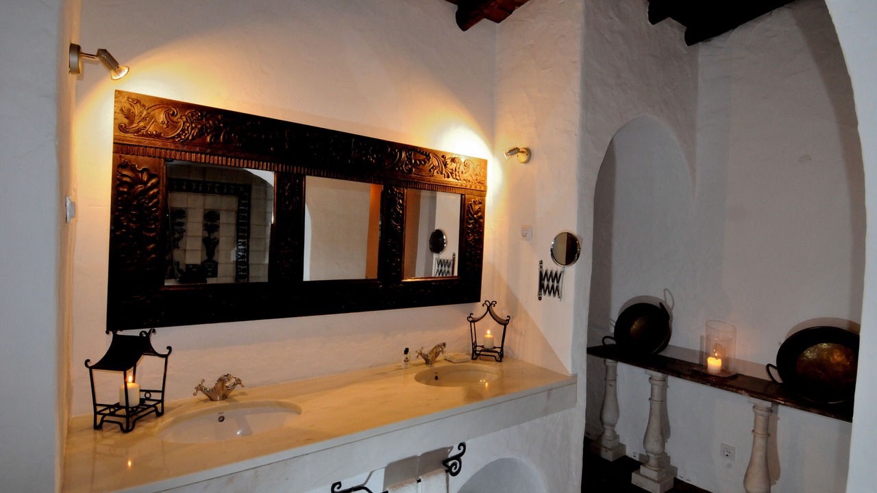 Photo of Bathroom in Estremoz