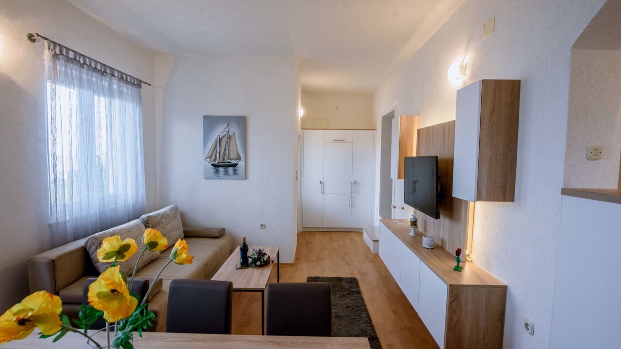 Photo of Livingroom in Brist