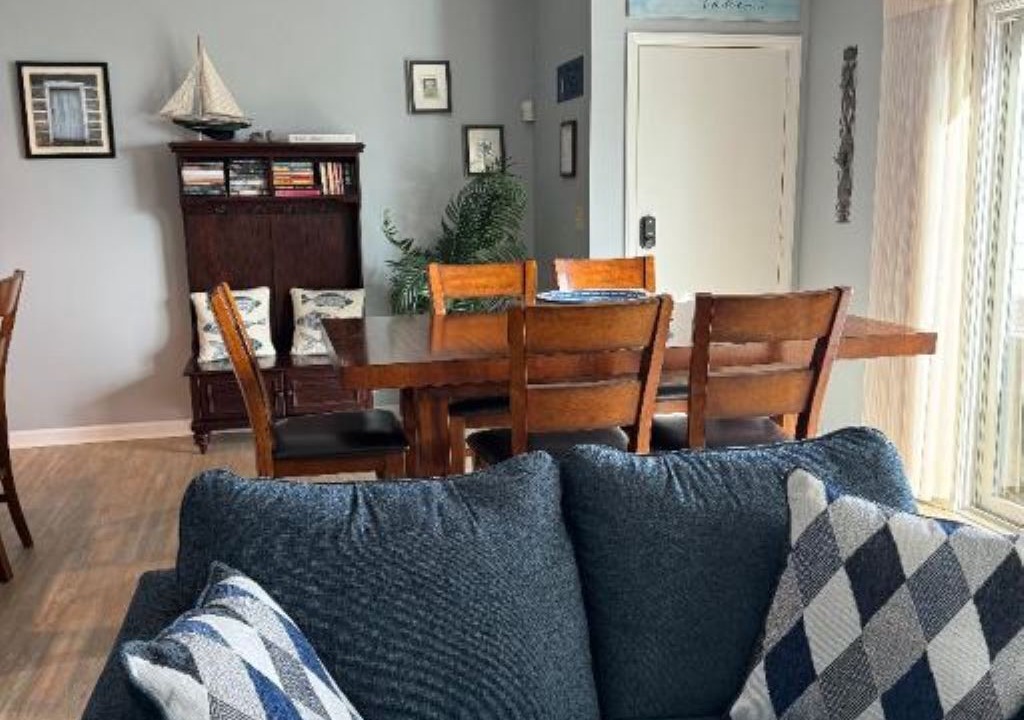 Photo of Livingroom in North Shore