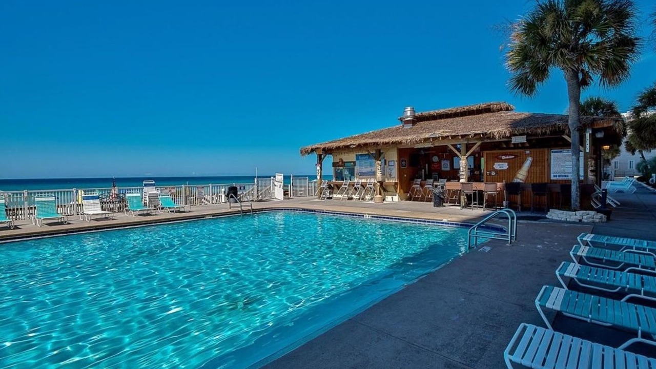 Photo of Outdoor in Biltmore Beach