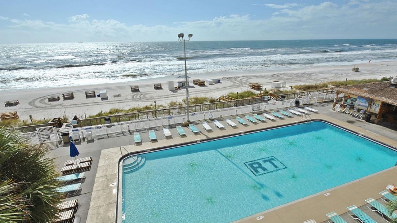 Photo of Outdoor in Biltmore Beach