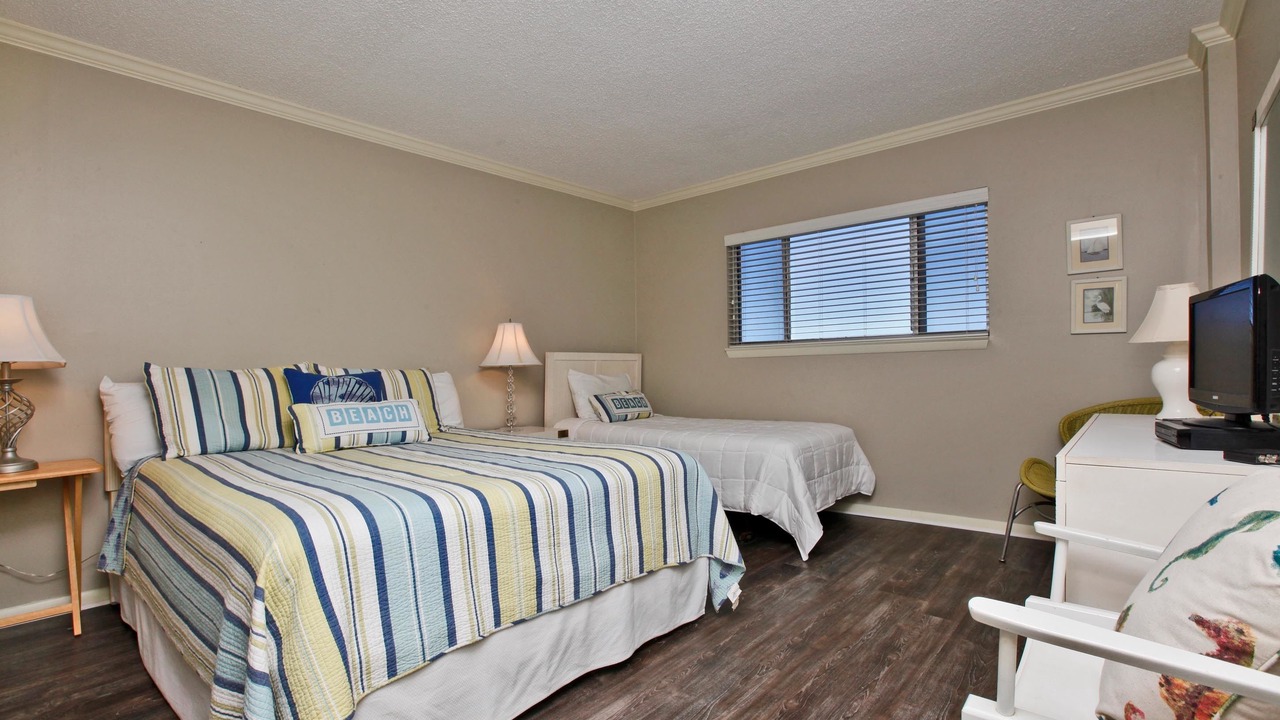 Photo of Bedroom in Biltmore Beach