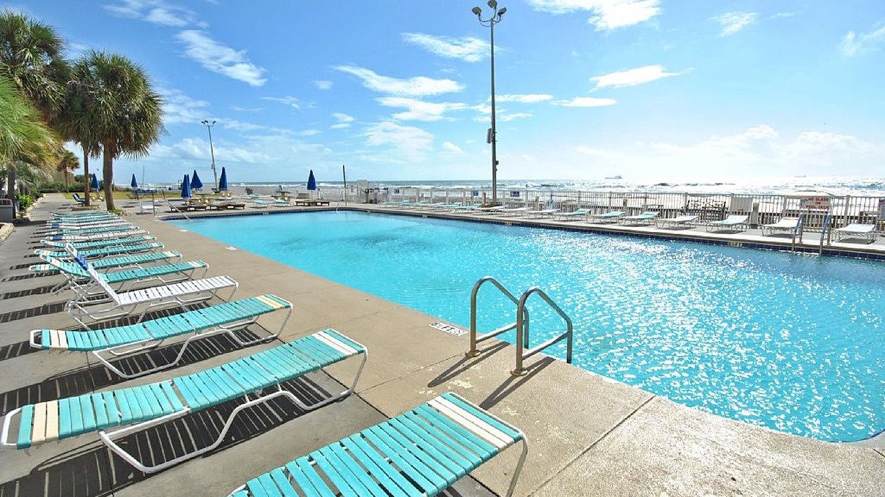 Photo of Outdoor in Biltmore Beach