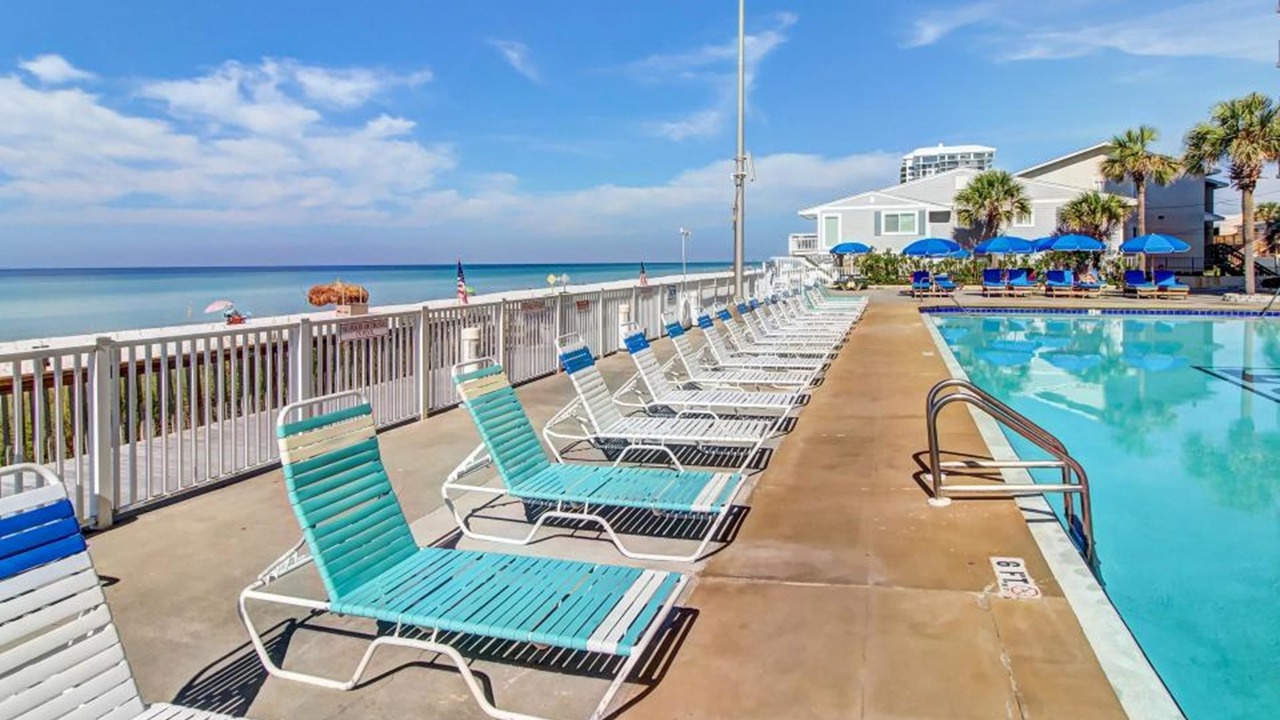 Photo of Outdoor in Biltmore Beach