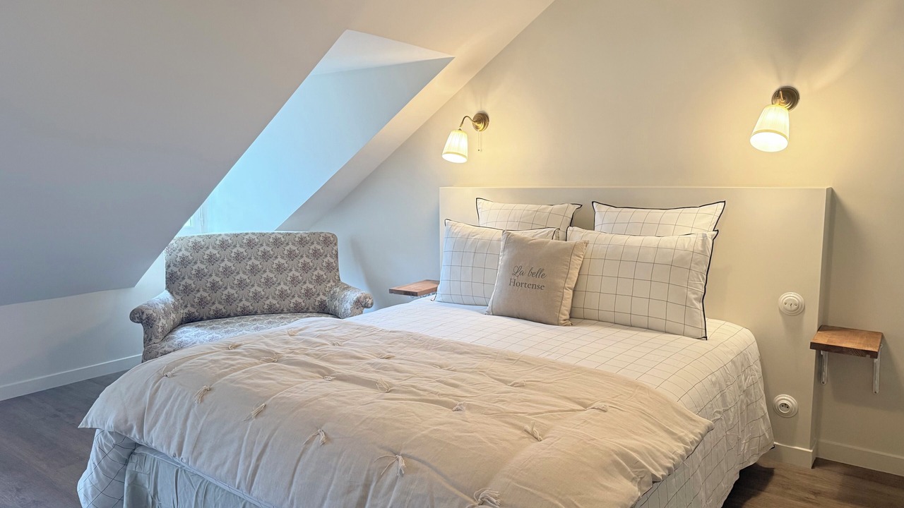 Photo of Bedroom in Bayeux