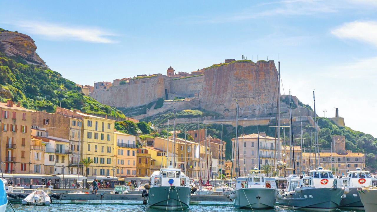 Photo of Others in Bonifacio