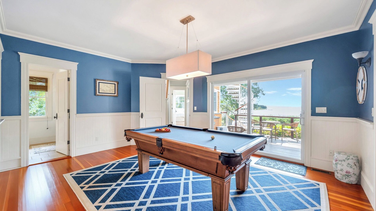 Photo of Bedroom in Shinnecock Hills