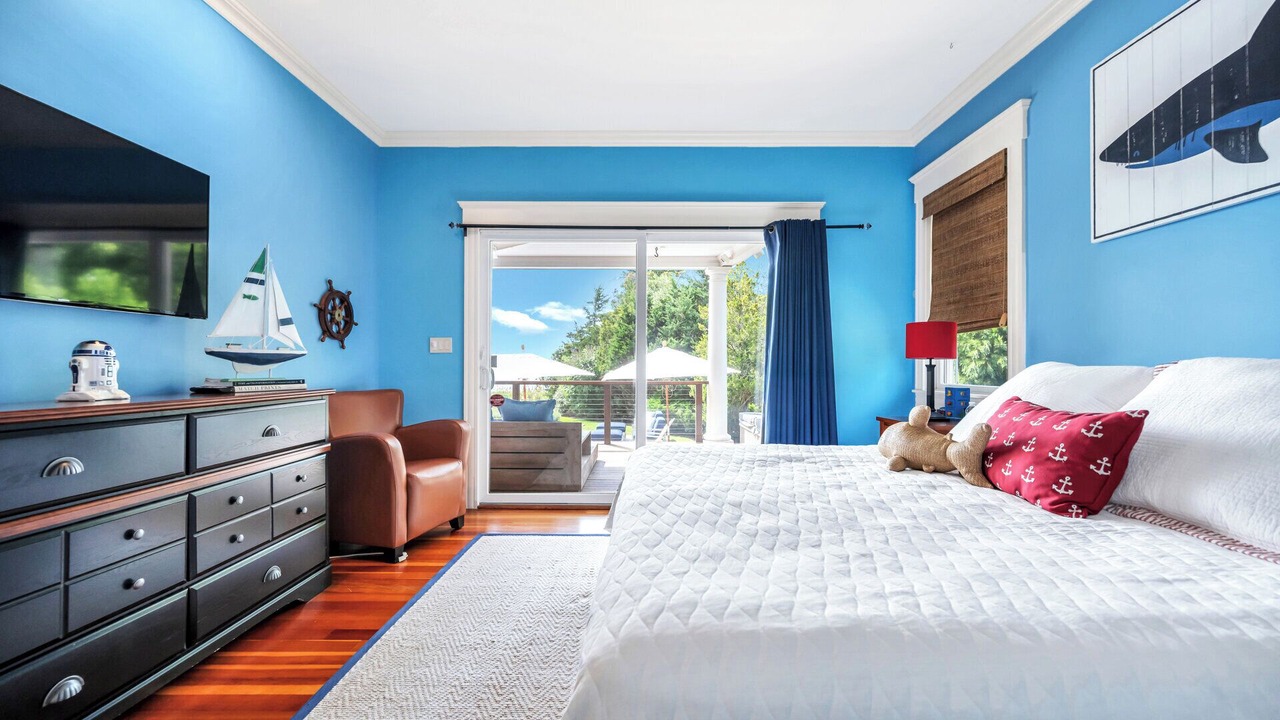 Photo of Bedroom in Shinnecock Hills