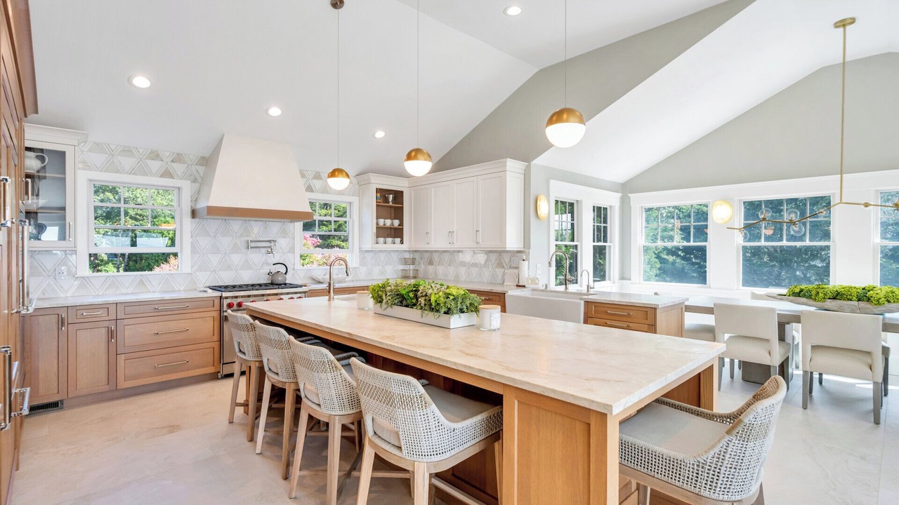 Photo of Kitchen in Shinnecock Hills