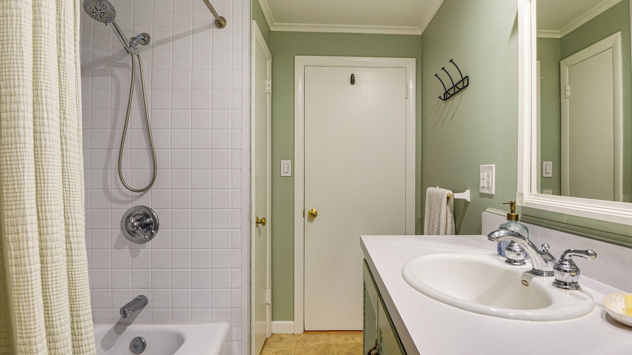 Photo of Bathroom in Keene