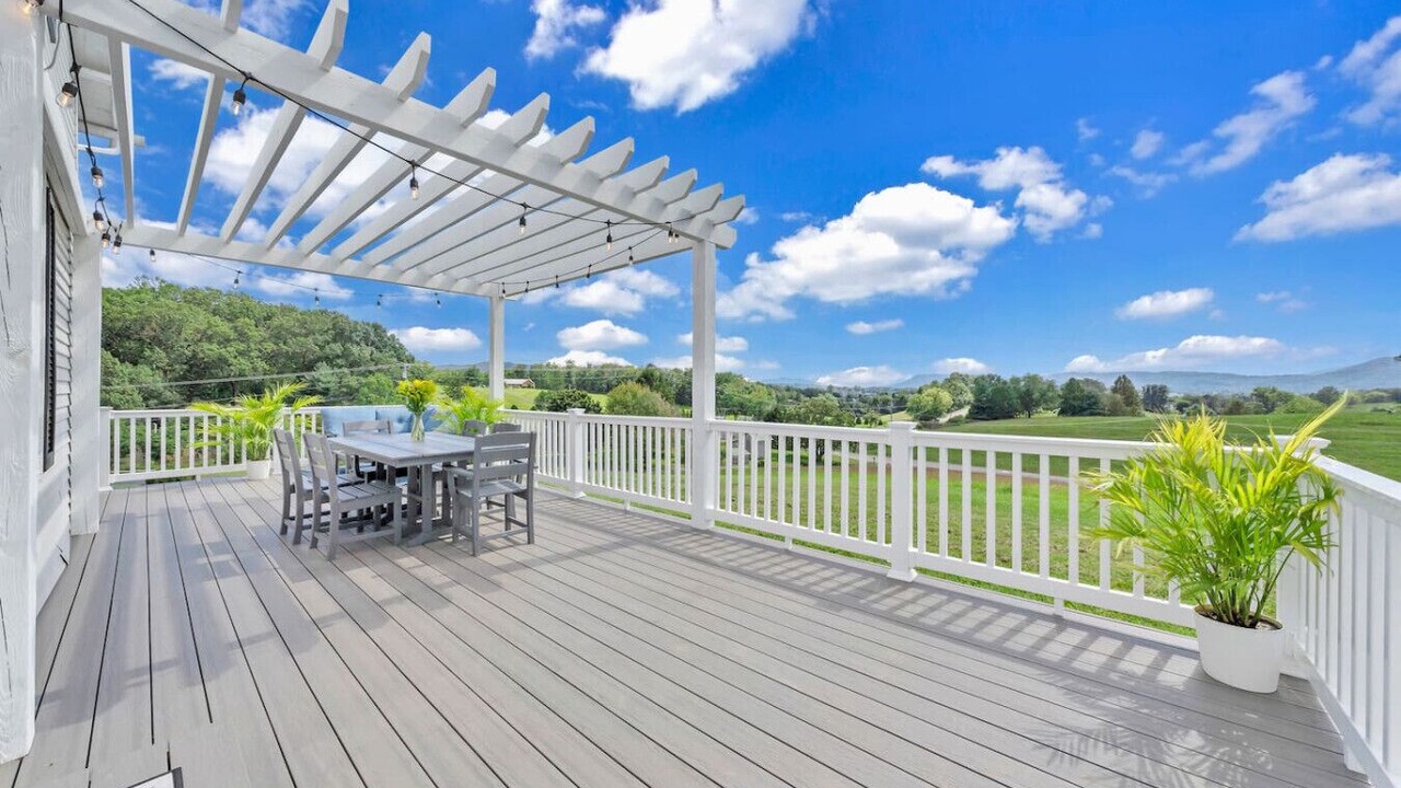 Photo of Outdoor in Troutville