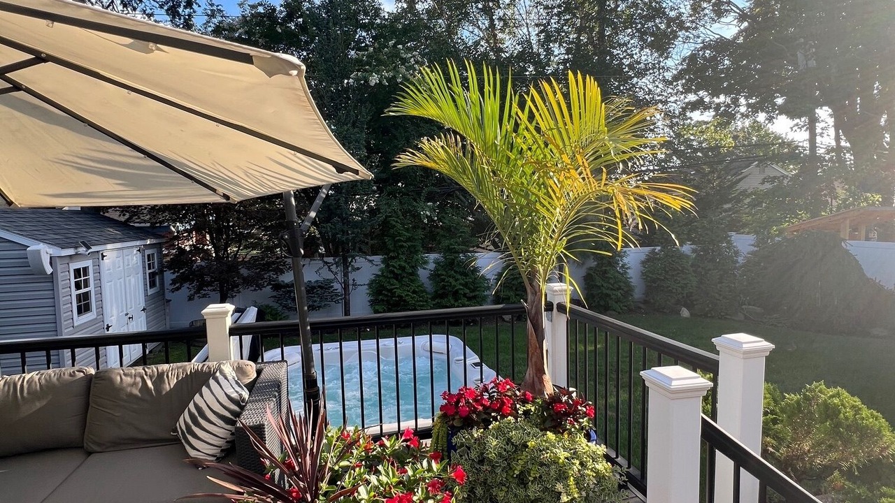 Photo of Patio Balcony in Plainview